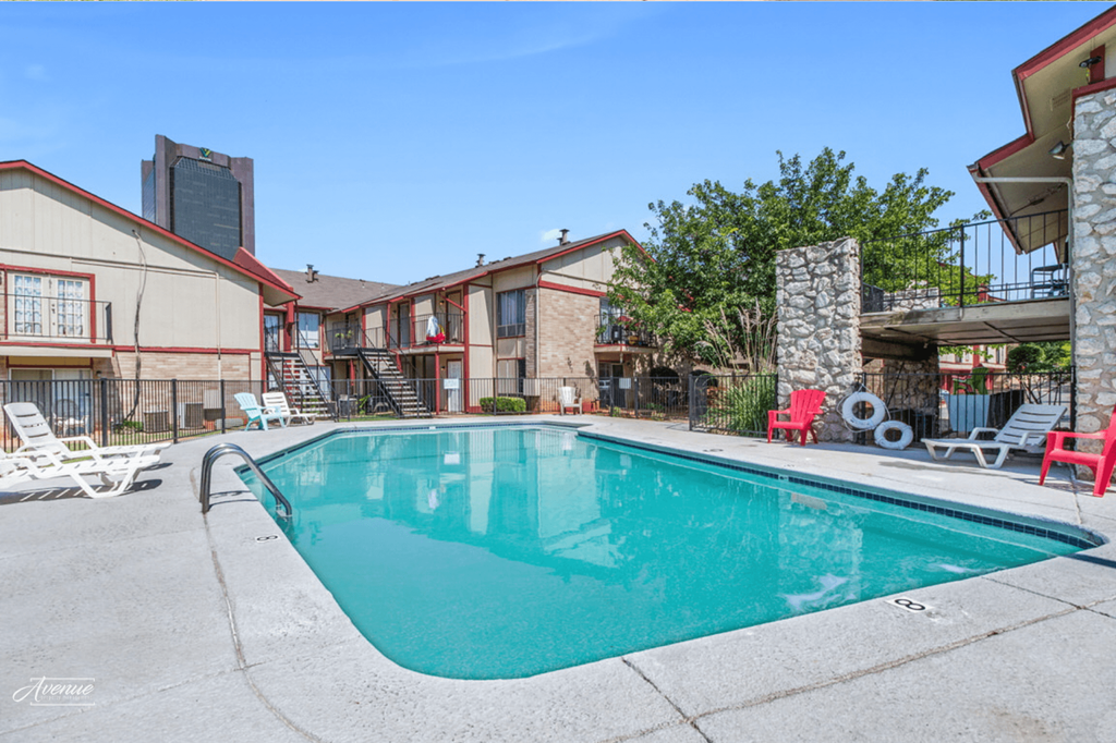 Belle Isle Terrace Apartments, 4861 N. Blackwelder Ave, Oklahoma City